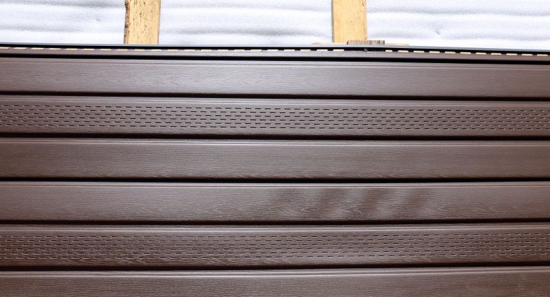 Seamless Vinyl Siding Fit